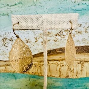 Elegant Gold tone Filigree Teardrop Earrings